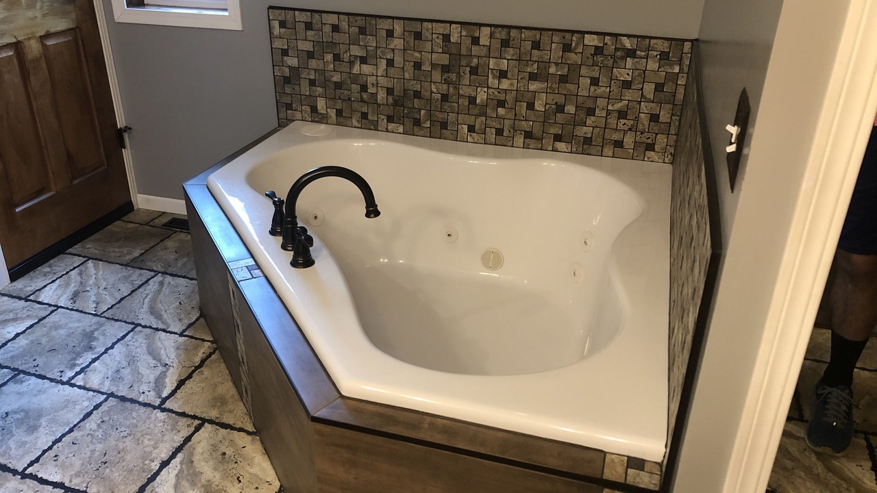 Photo of Bathroom in Colona