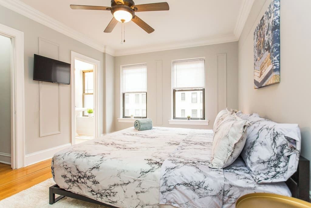 Photo of Bedroom in Streeterville