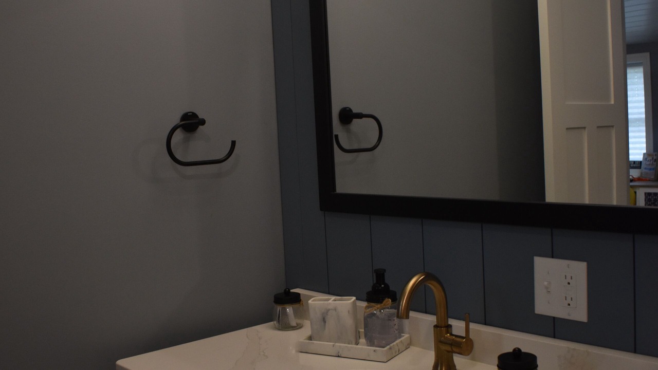 Photo of Bathroom in Nauvoo