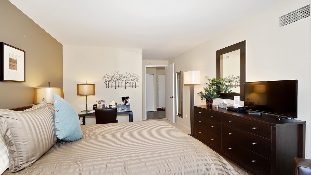 Photo of Bedroom in Downtown Chicago