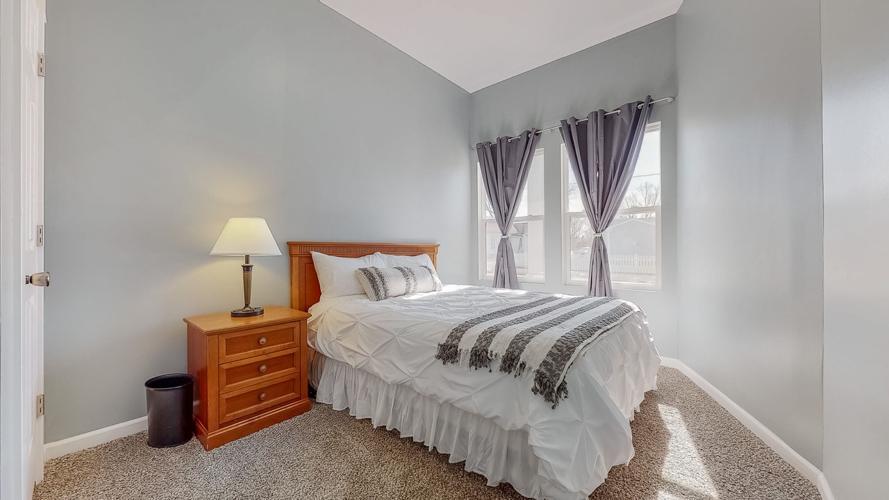 Photo of Bedroom in Aurora