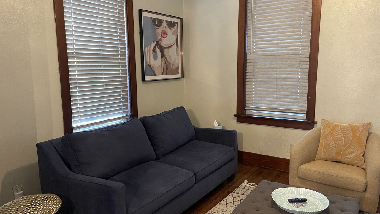 Photo of Livingroom in East Dundee