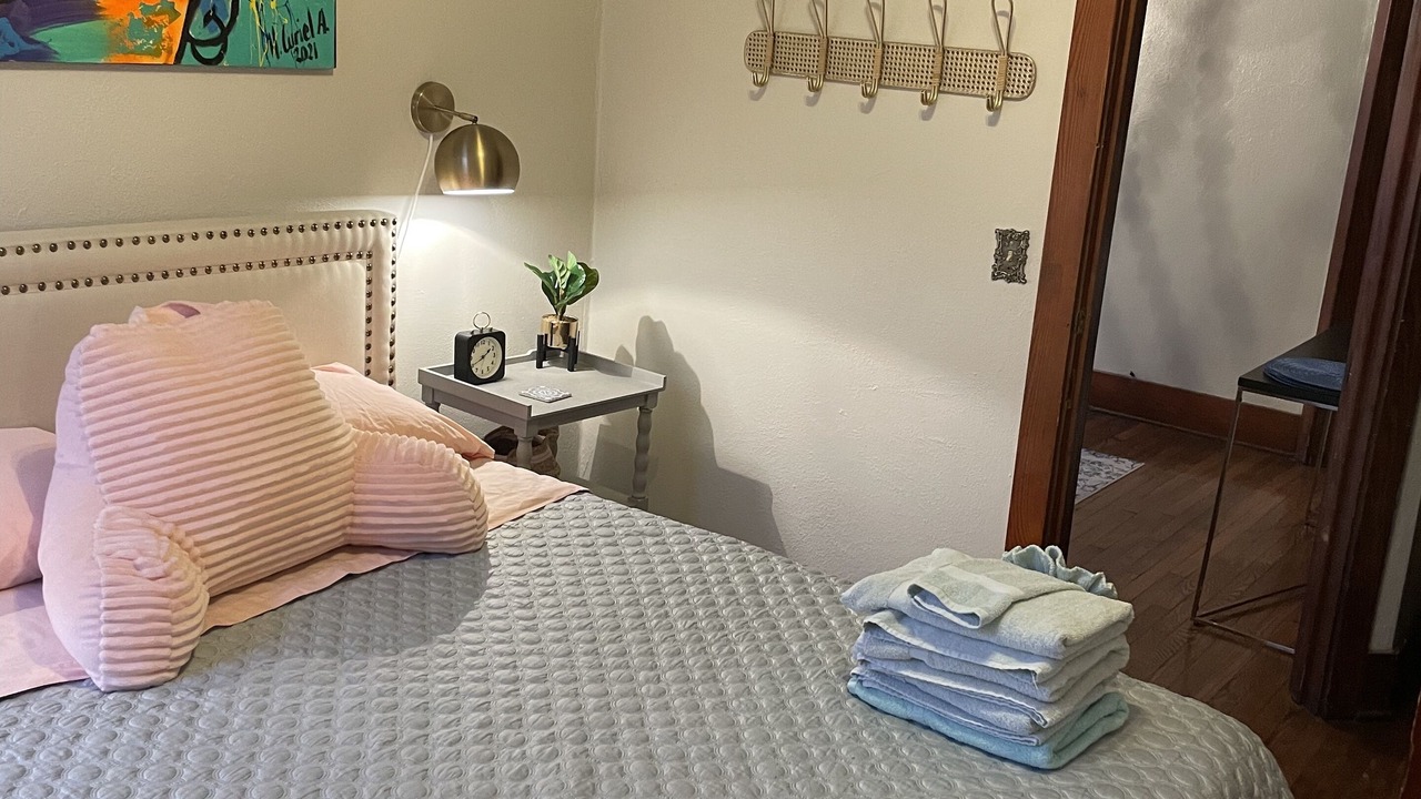 Photo of Bedroom in East Dundee