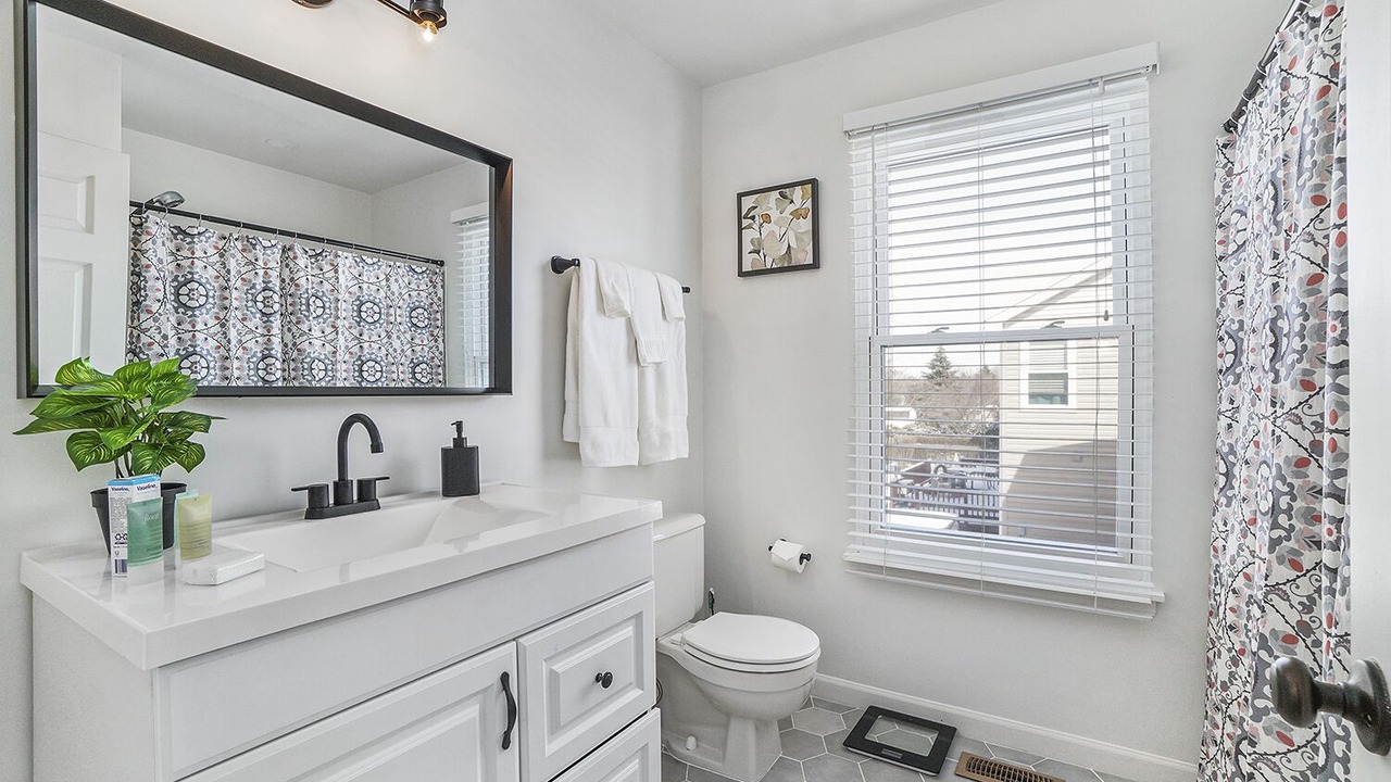 Photo of Bathroom in Carol Stream