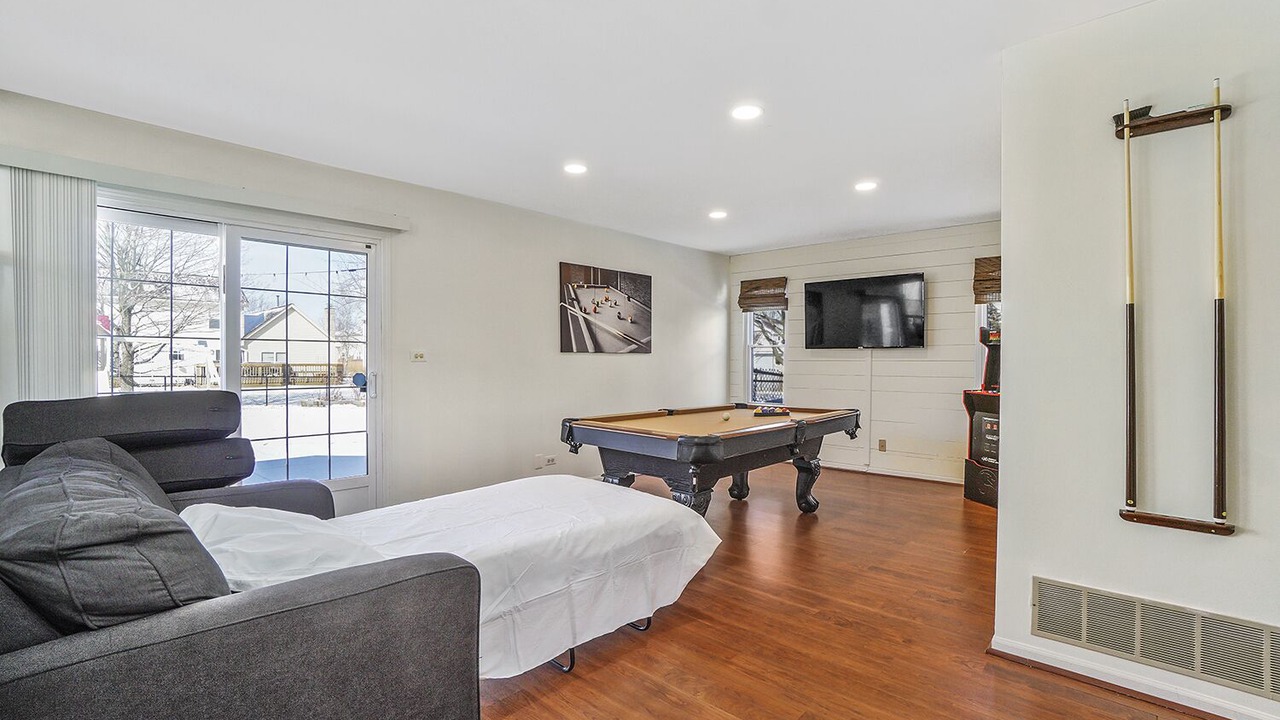 Photo of Livingroom in Carol Stream