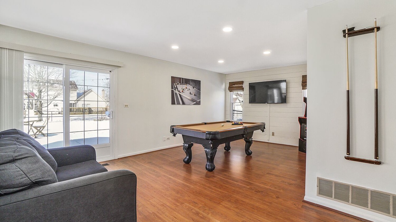 Photo of Bedroom in Carol Stream
