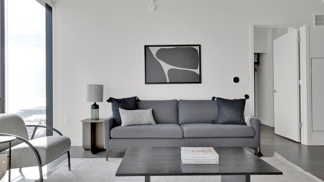 Photo of Livingroom in South Loop