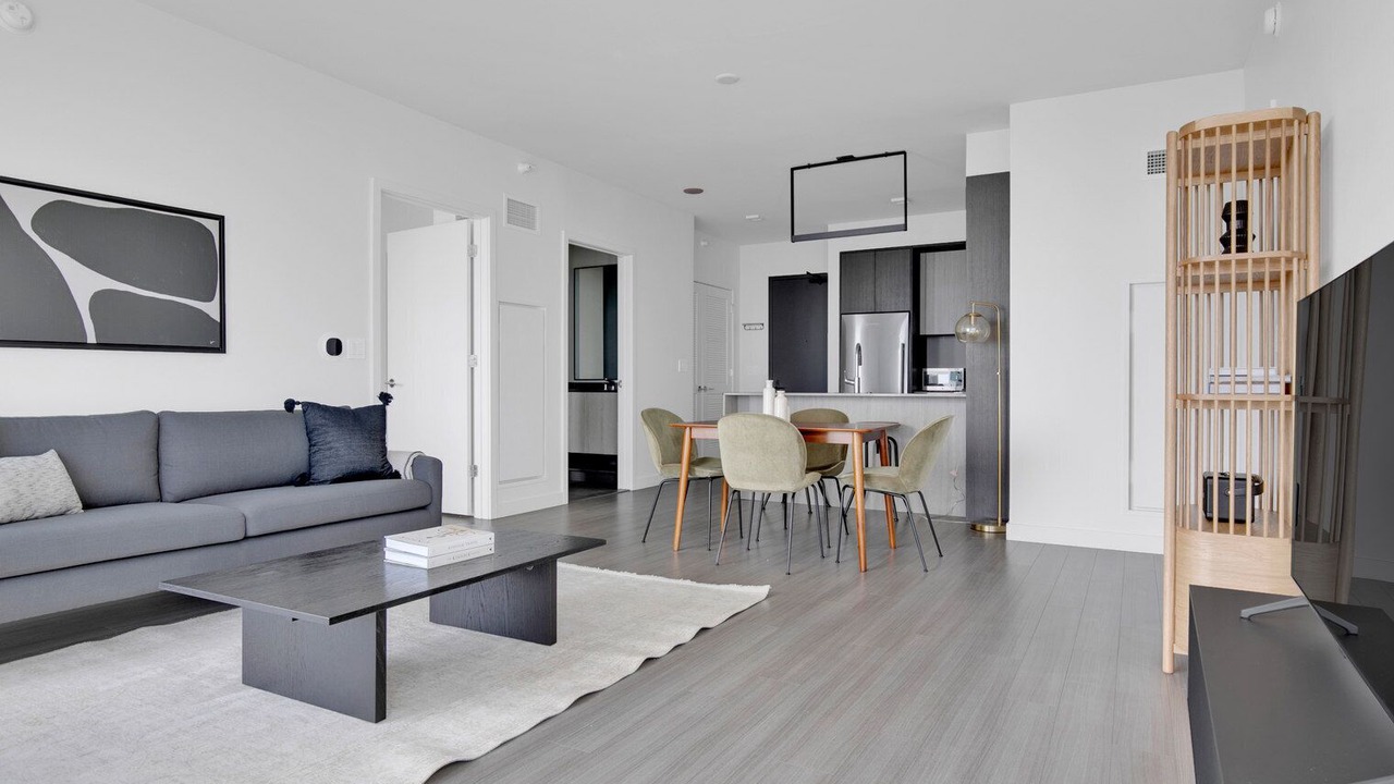 Photo of Livingroom in South Loop