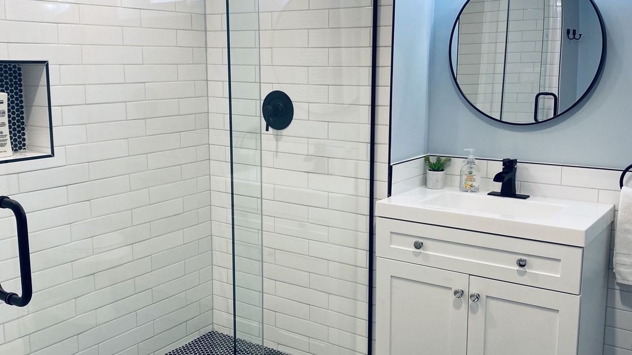 Photo of Bathroom in Downers Grove