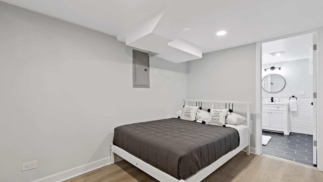 Photo of Bedroom in Downers Grove