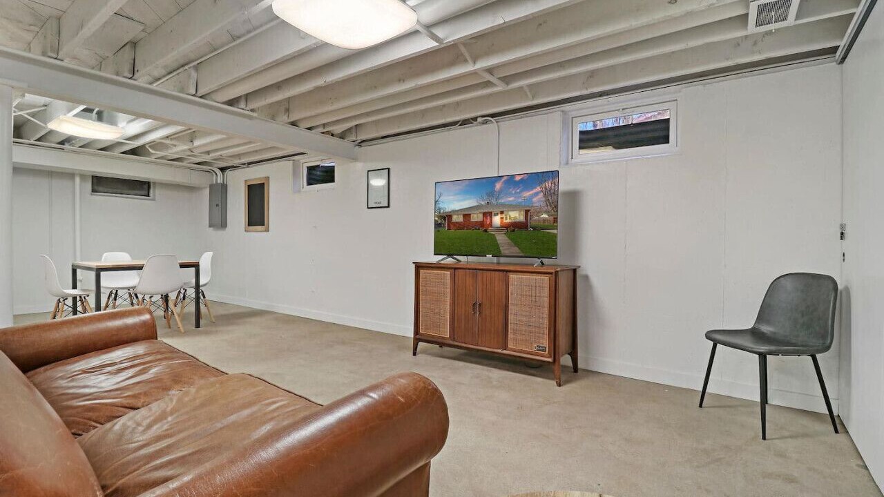 Photo of Livingroom in Waukegan