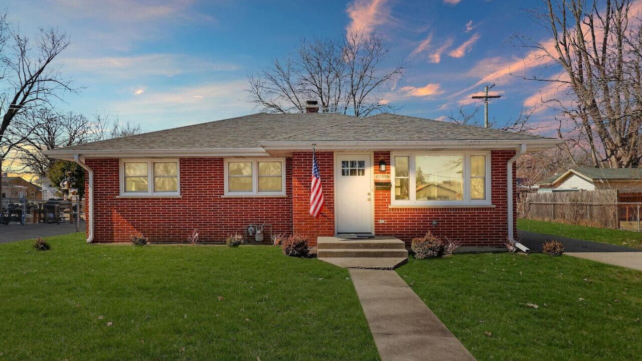 Photo of Outdoor in Waukegan