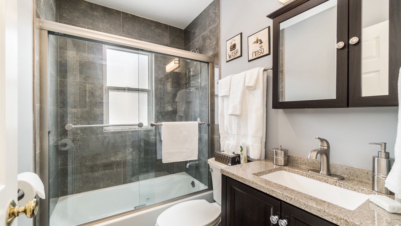 Photo of Bathroom in Schaumburg