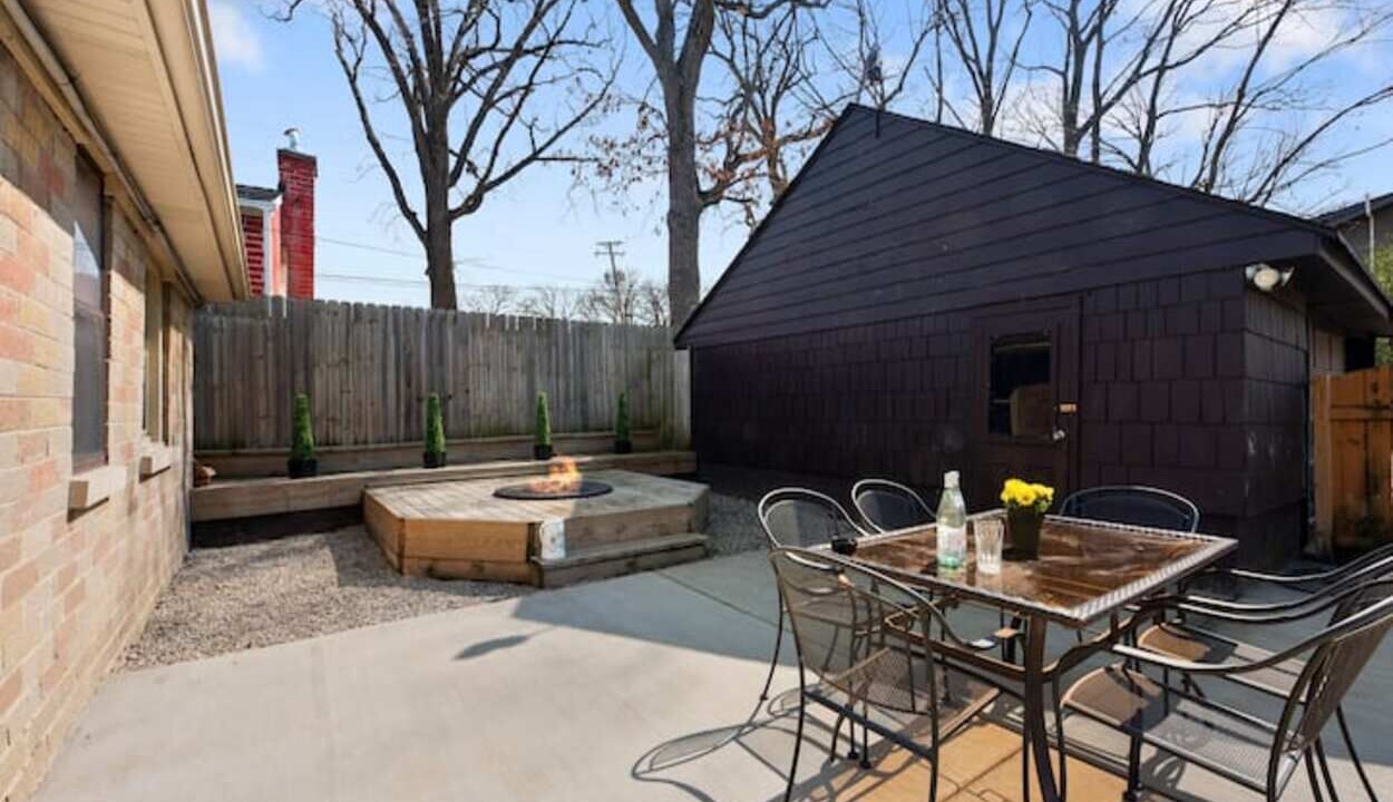 Photo of Outdoor in Lisle