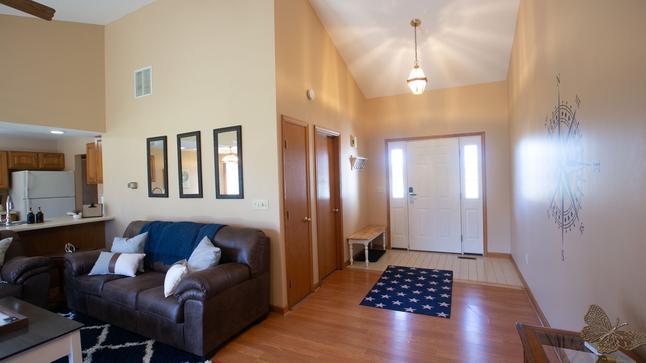 Photo of Livingroom in Sullivan