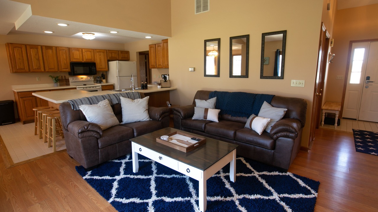 Photo of Livingroom in Sullivan