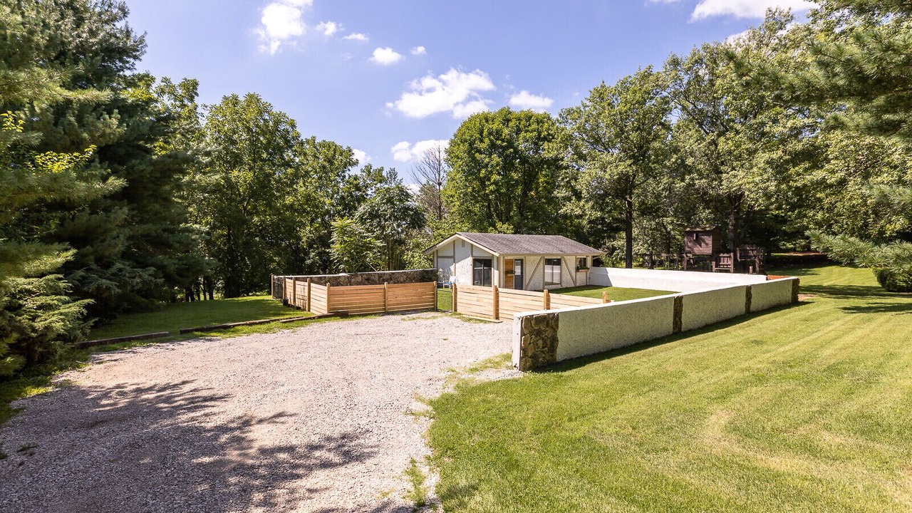 Photo of Outdoor in Shiloh
