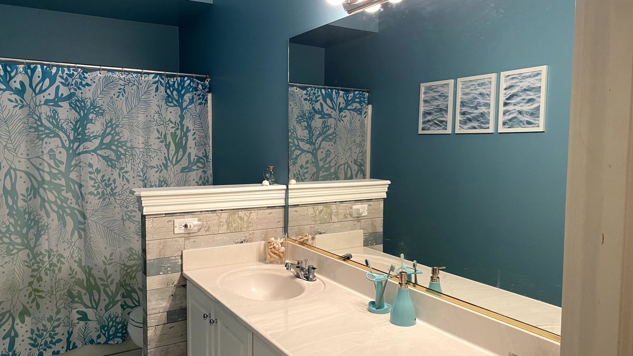 Photo of Bathroom in Wheaton