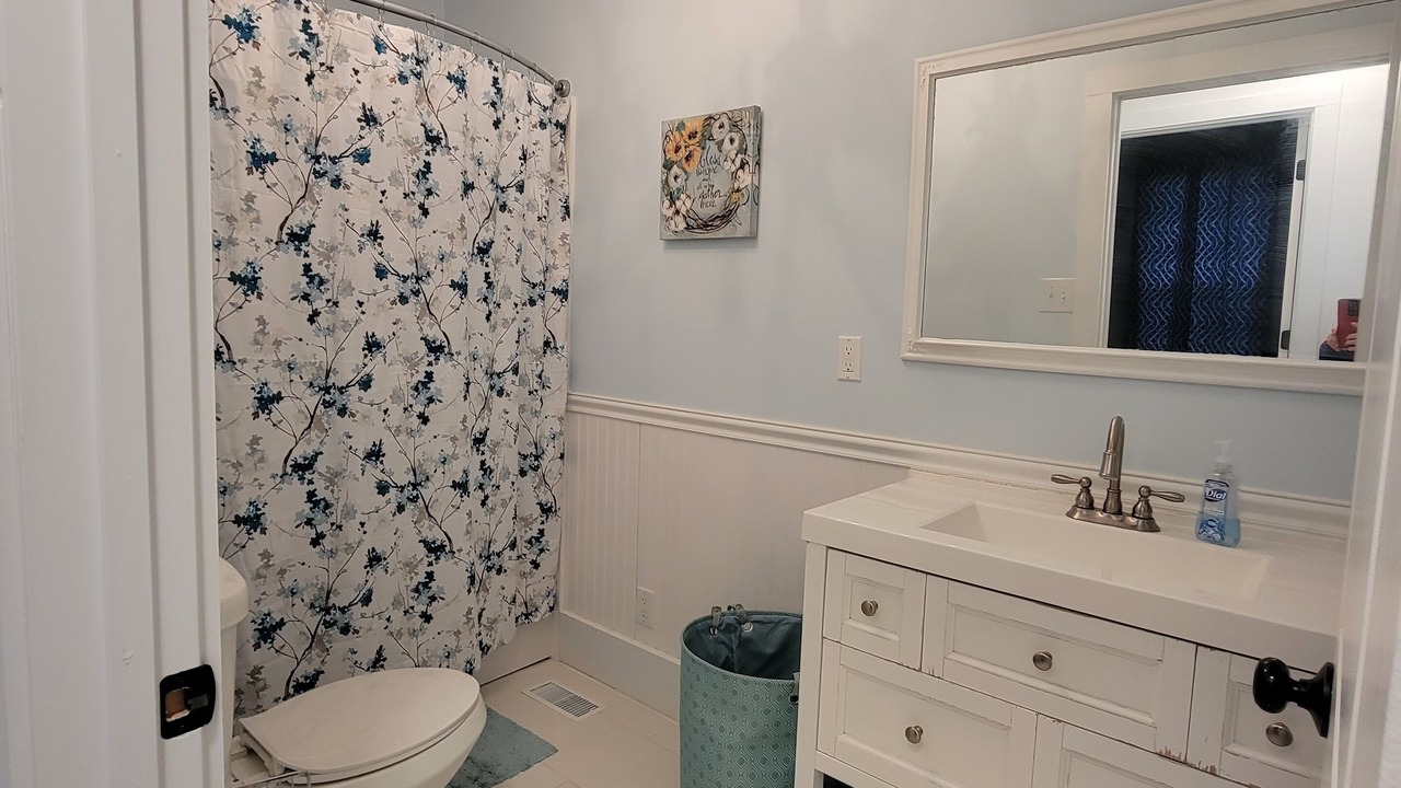 Photo of Bathroom in Casey