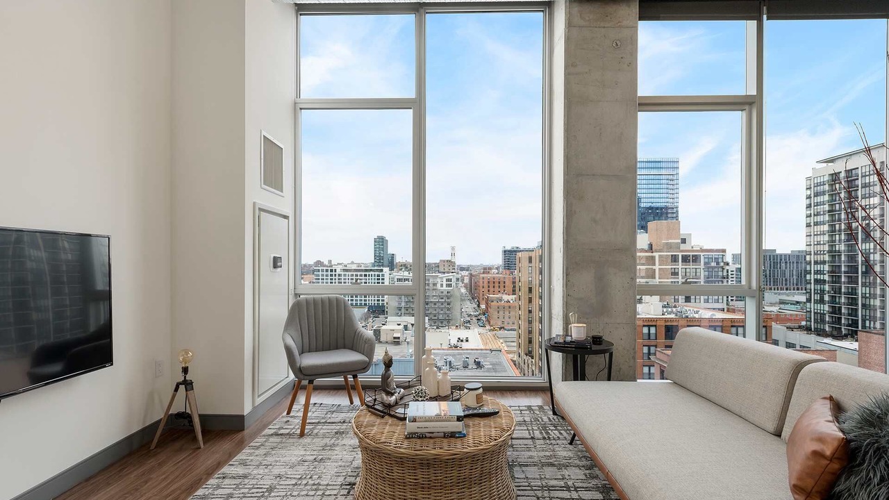 Photo of Livingroom in West Loop Gate