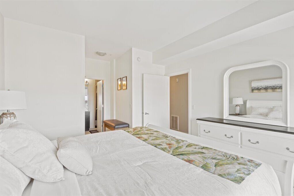 Photo of Bedroom in Evanston