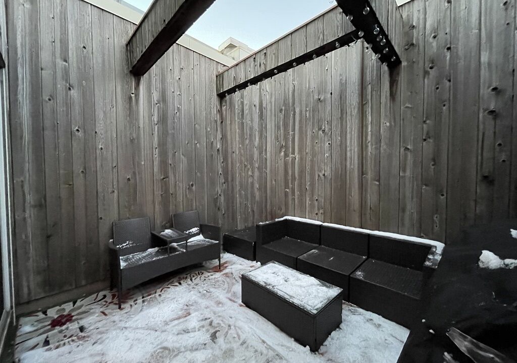 Photo of Outdoor in Lake View East