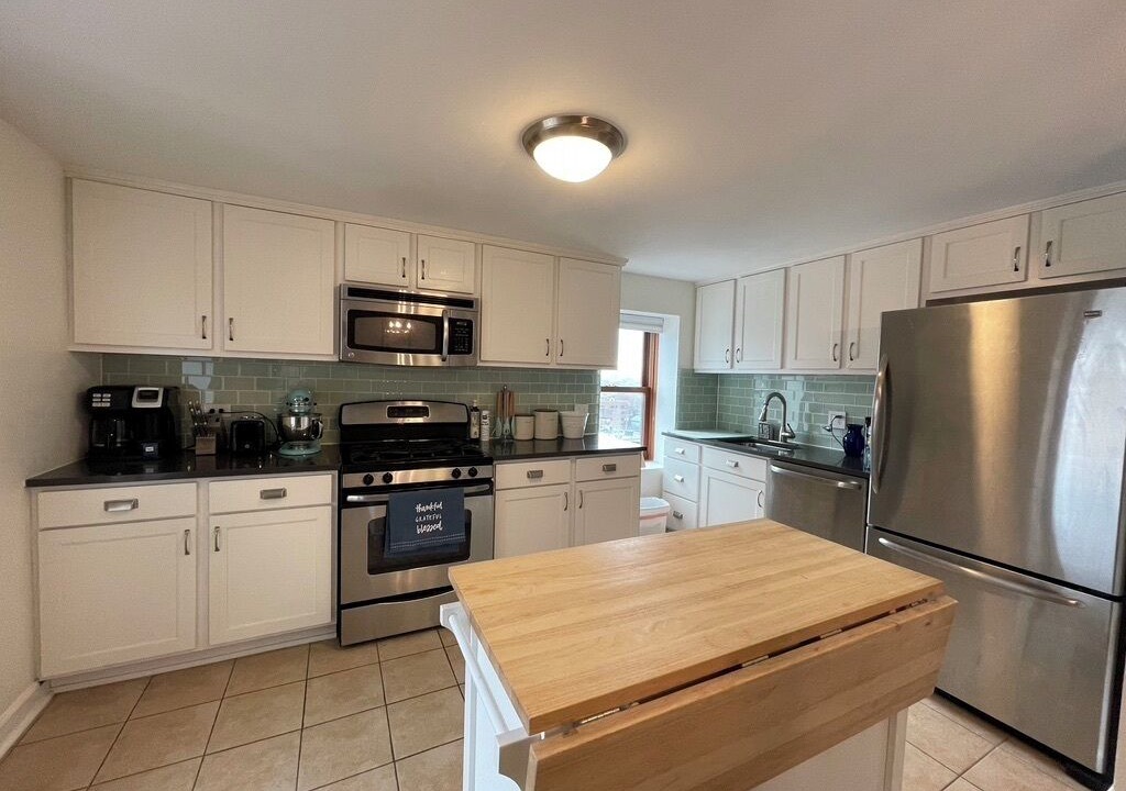 Photo of Kitchen in Lake View East