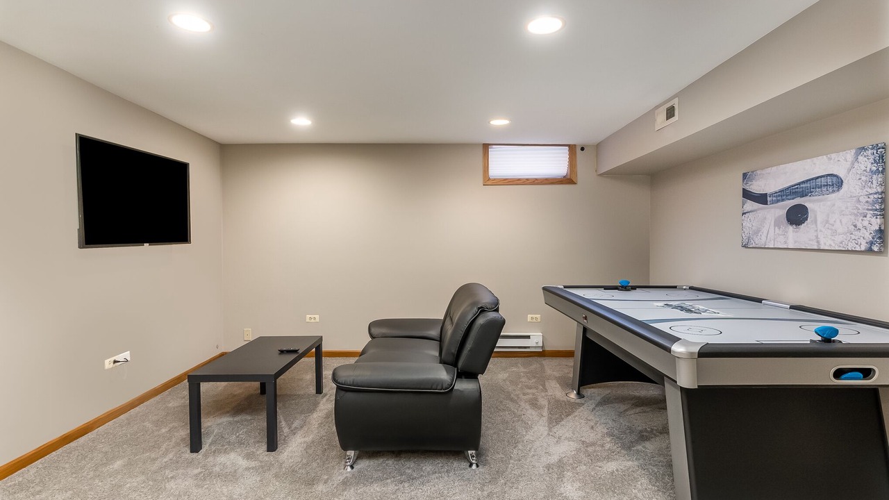 Photo of Bedroom in Itasca