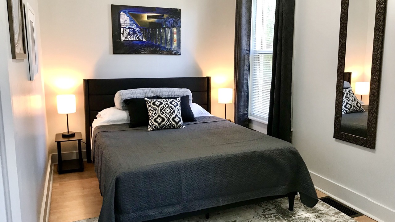 Photo of Bedroom in La Salle
