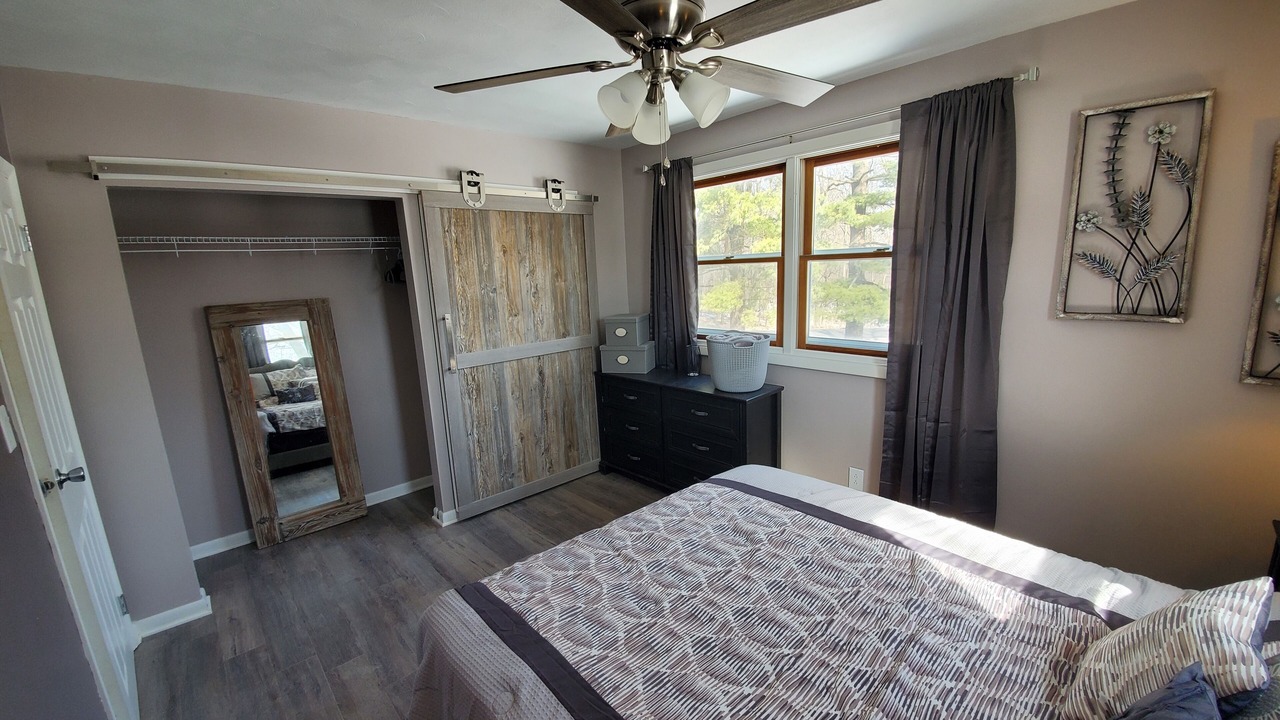 Photo of Bedroom in Lowder