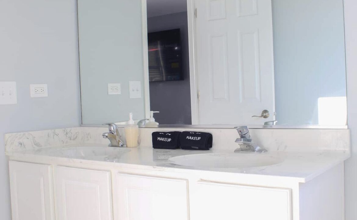 Photo of Bathroom in Shorewood