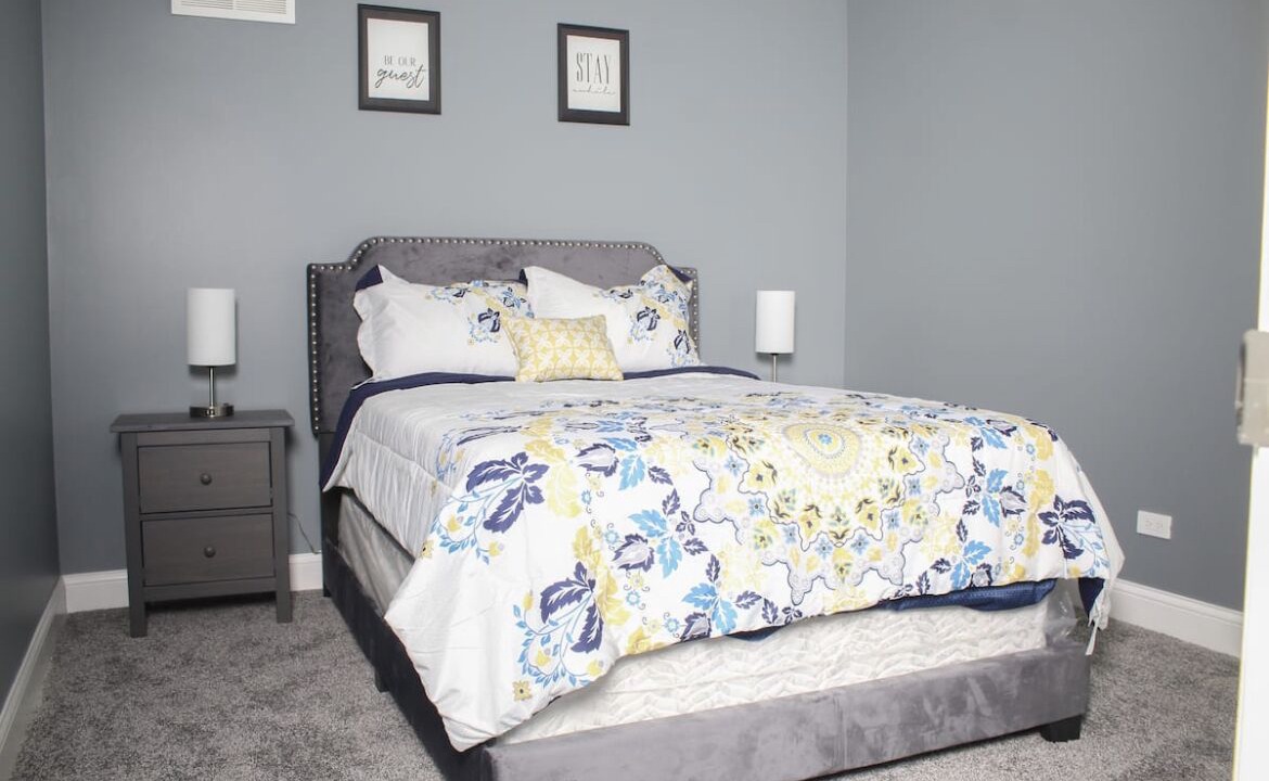 Photo of Bedroom in Shorewood