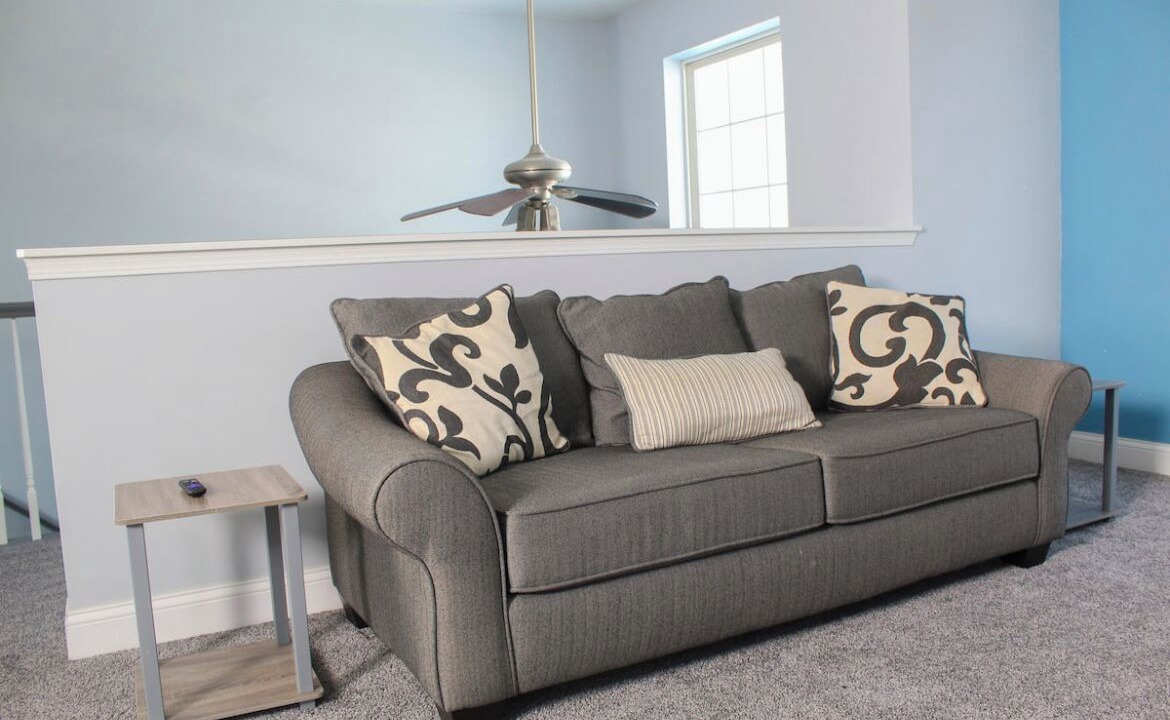Photo of Livingroom in Shorewood