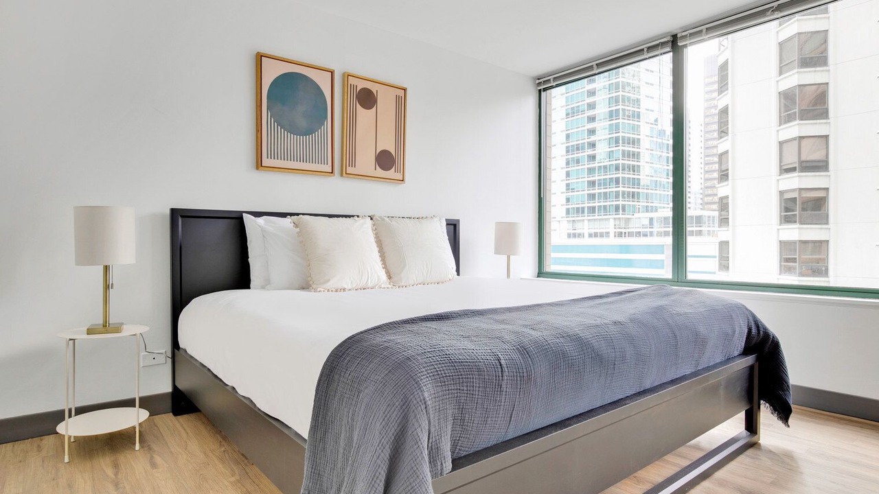 Photo of Bedroom in Streeterville