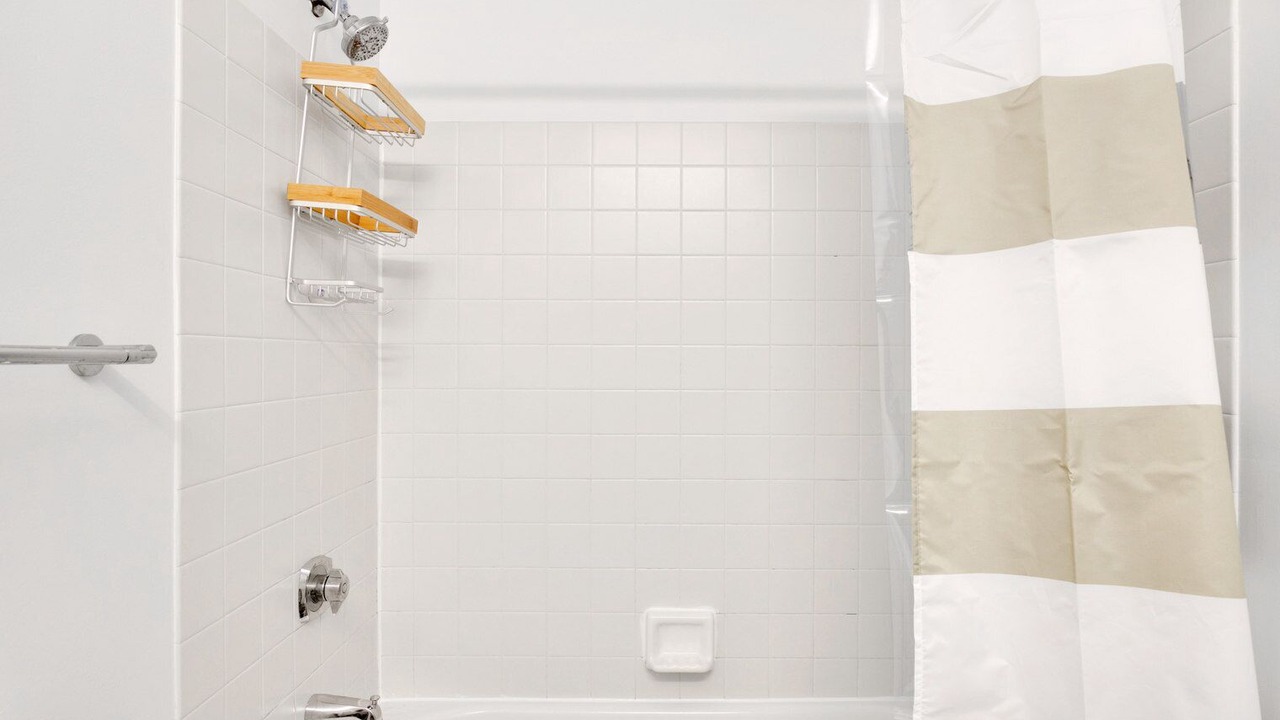 Photo of Bathroom in Streeterville