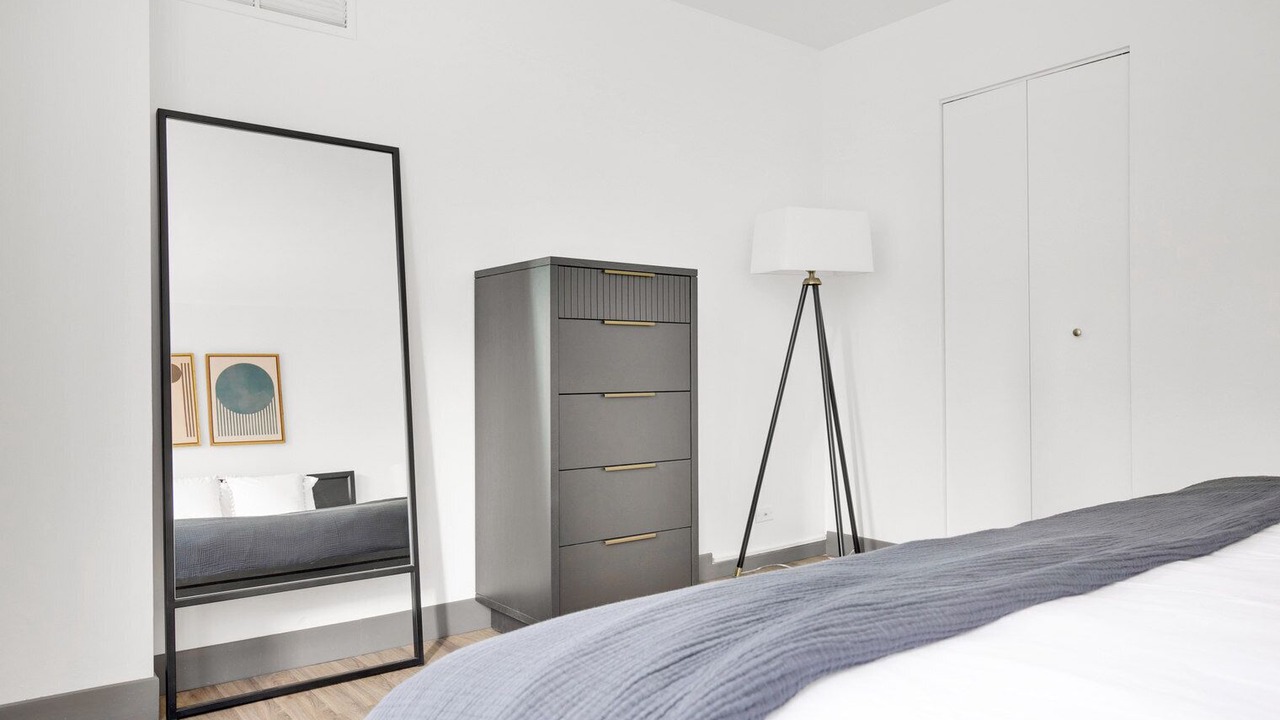 Photo of Bedroom in Streeterville