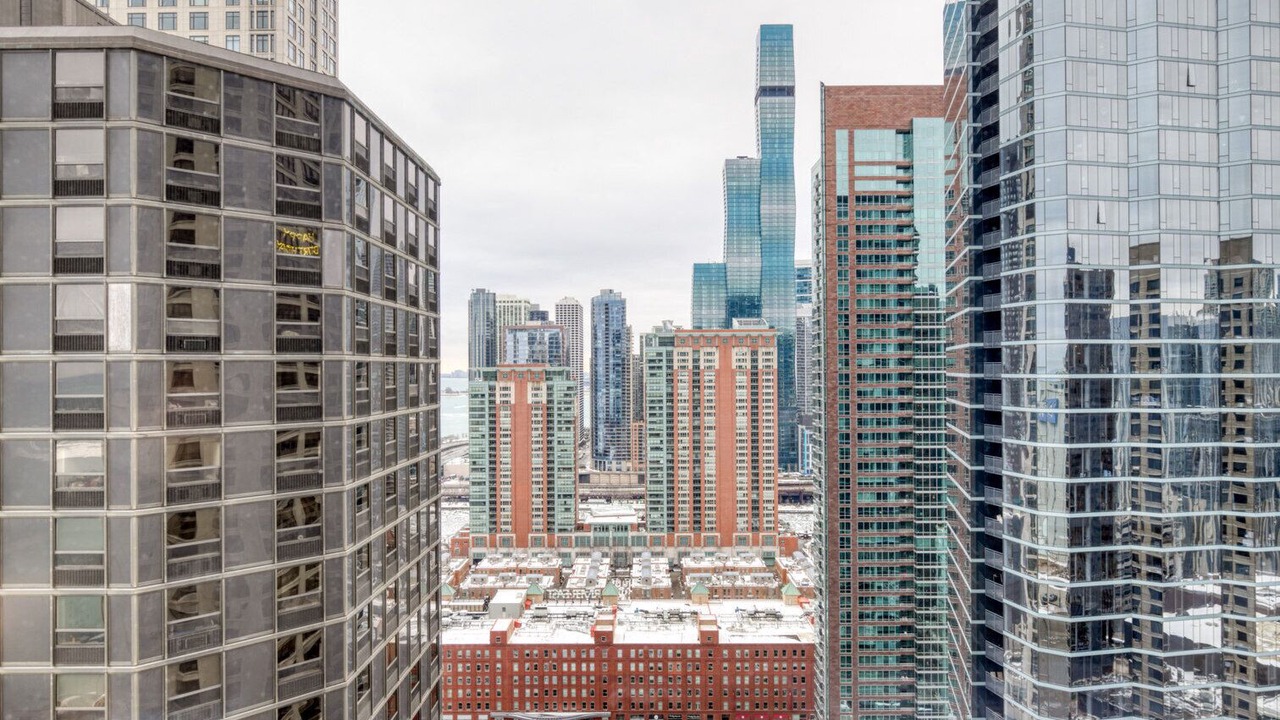 Photo of Outdoor in Streeterville