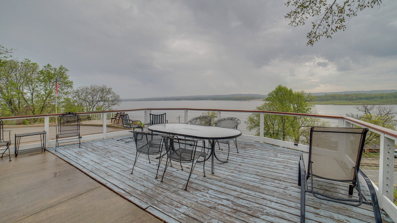 Photo of Outdoor in Peoria Heights