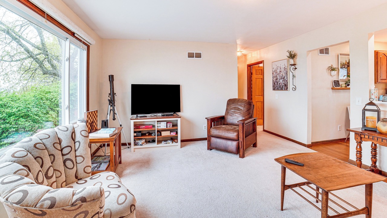 Photo of Bedroom in Peoria Heights
