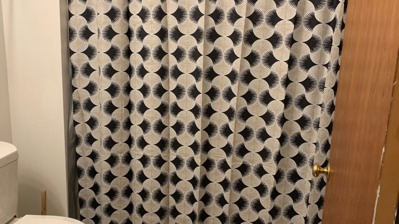 Photo of Bathroom in Lawndale
