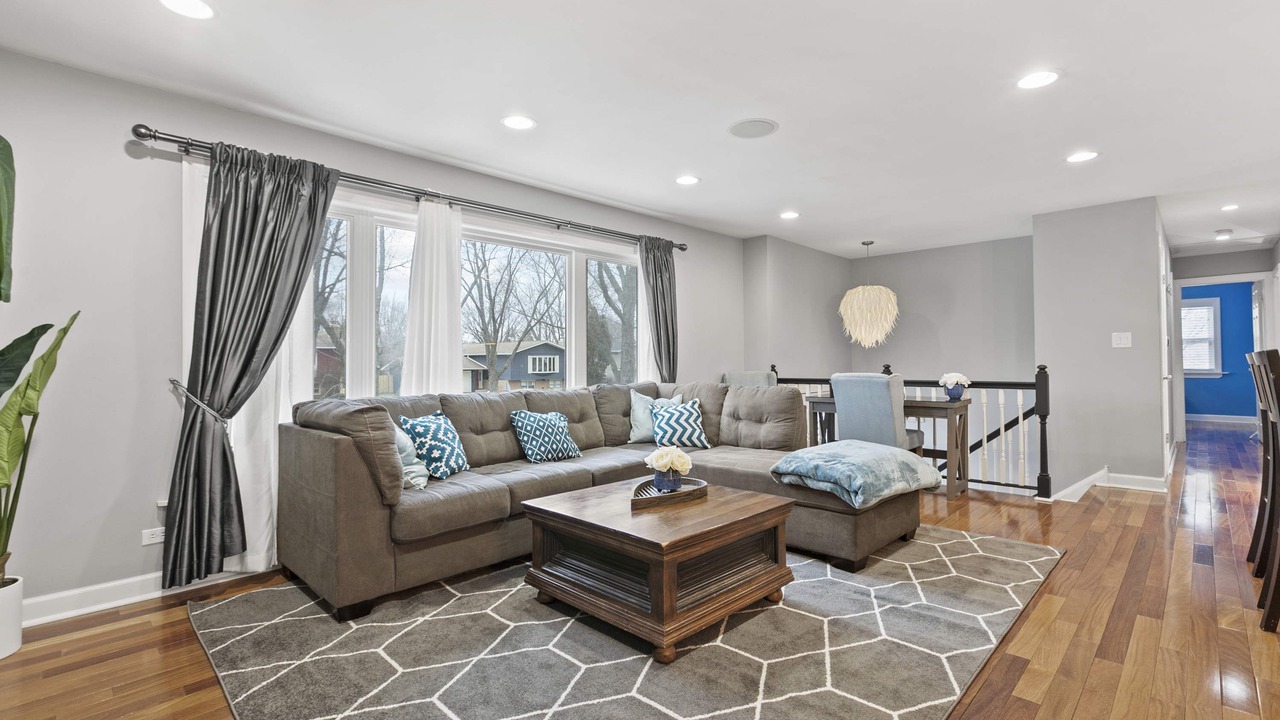 Photo of Livingroom in Downers Grove