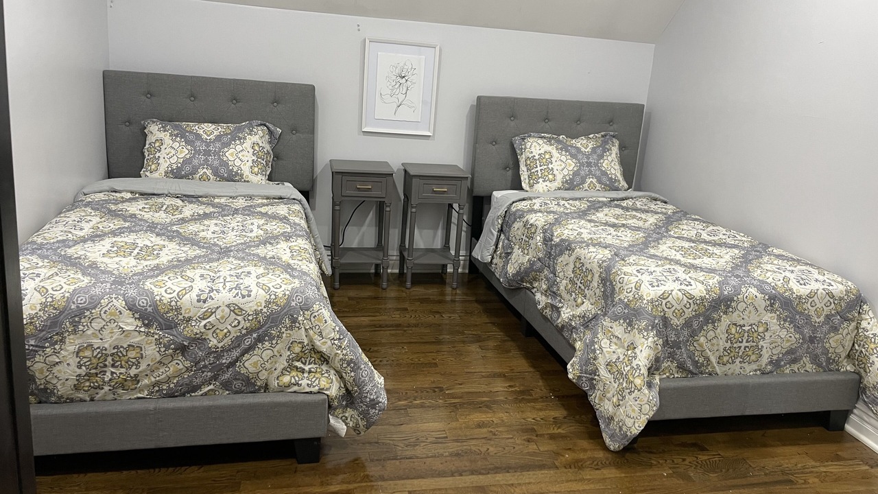 Photo of Bedroom in Woodlawn