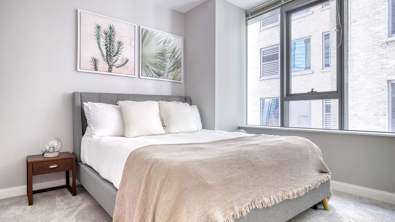 Photo of Bedroom in Downtown Chicago