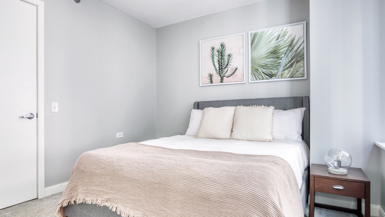 Photo of Bedroom in Downtown Chicago