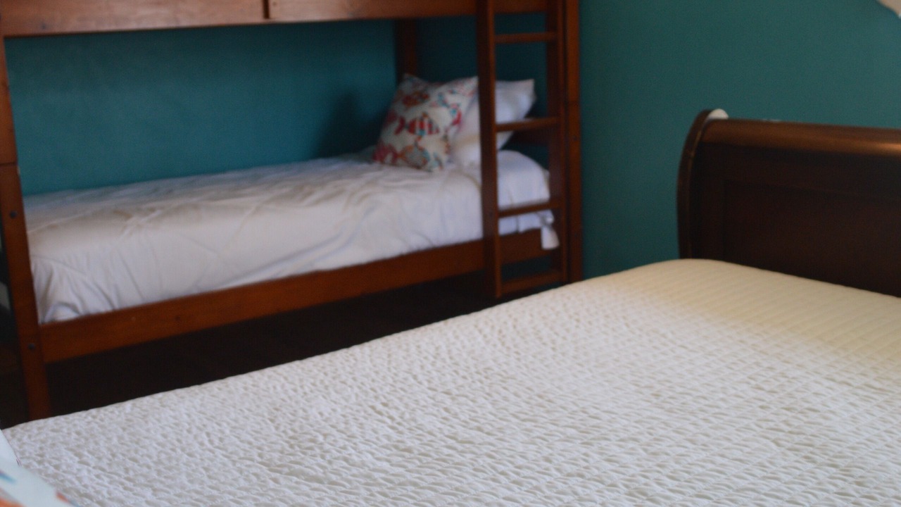 Photo of Bedroom in Carlyle