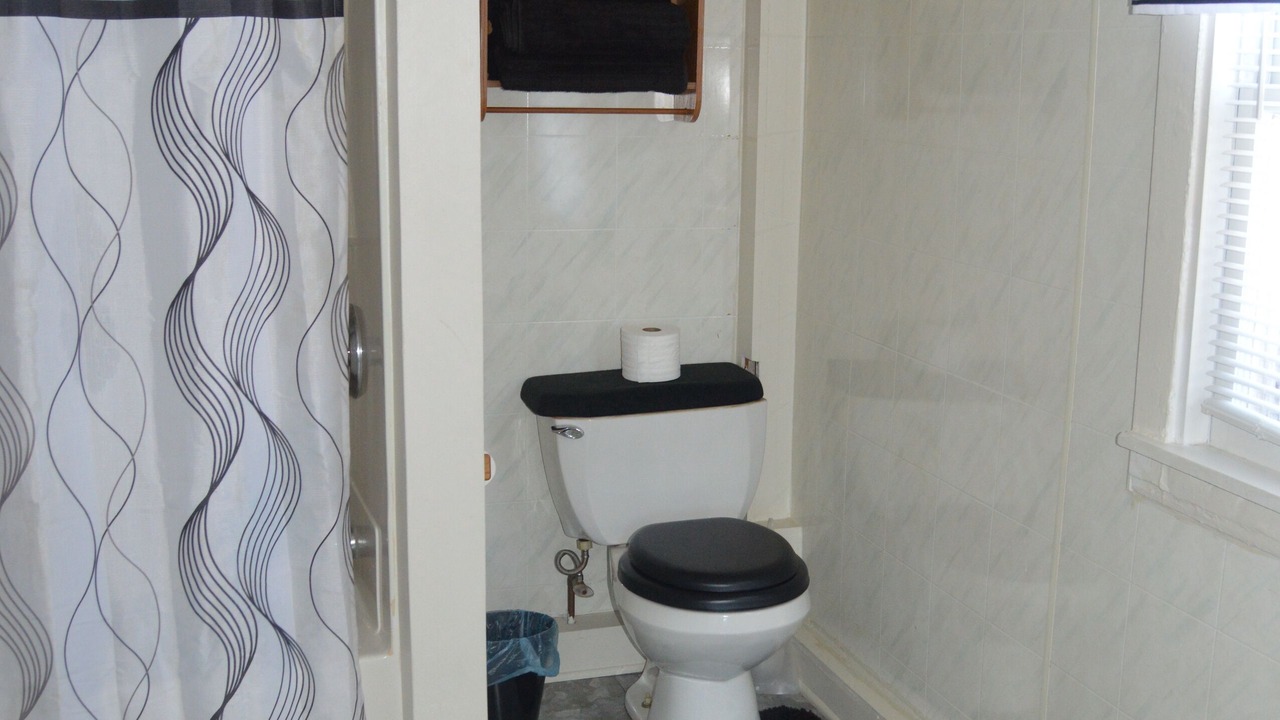 Photo of Bathroom in Alden