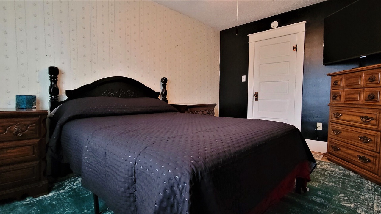 Photo of Bedroom in Olney