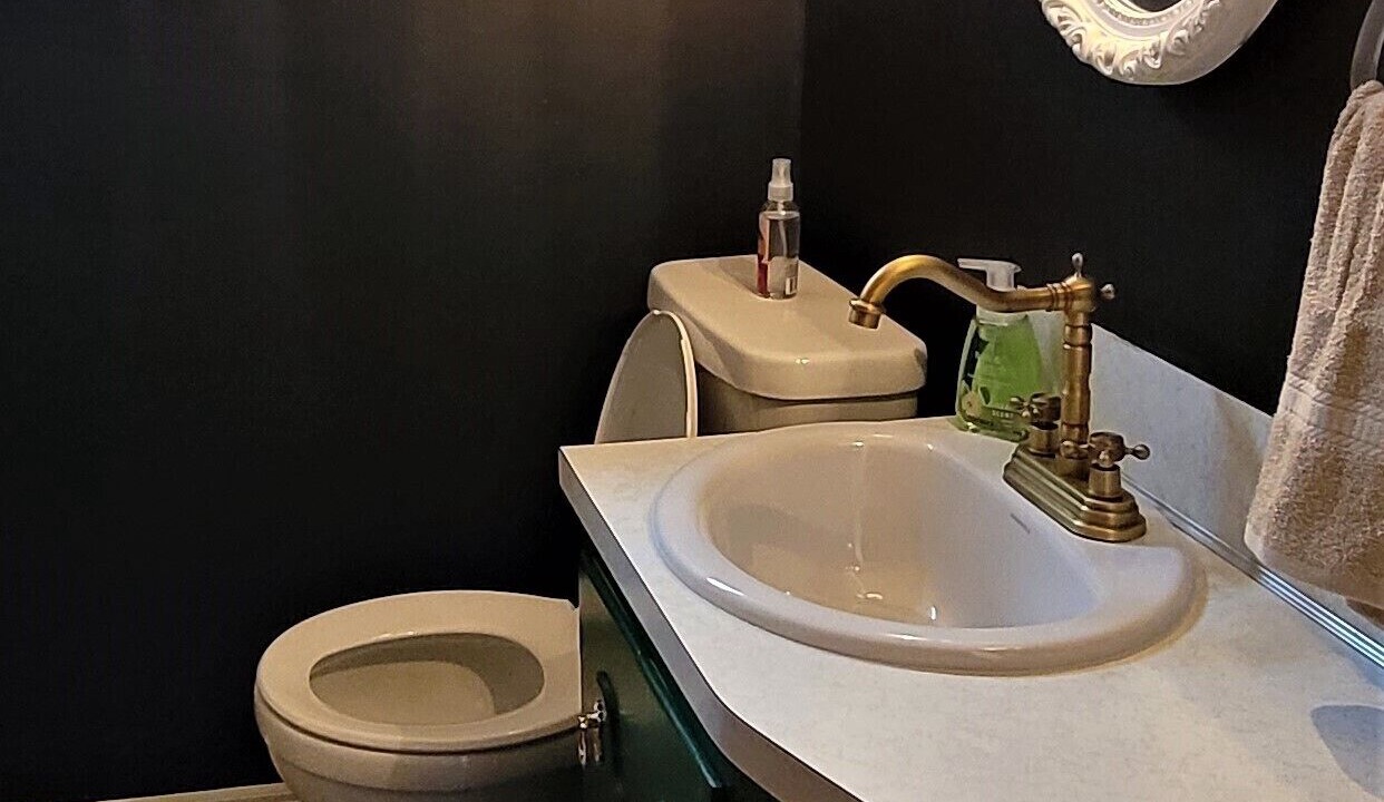 Photo of Bathroom in Olney