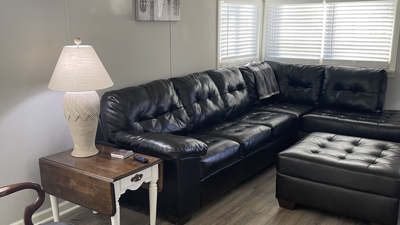Photo of Livingroom in Litchfield