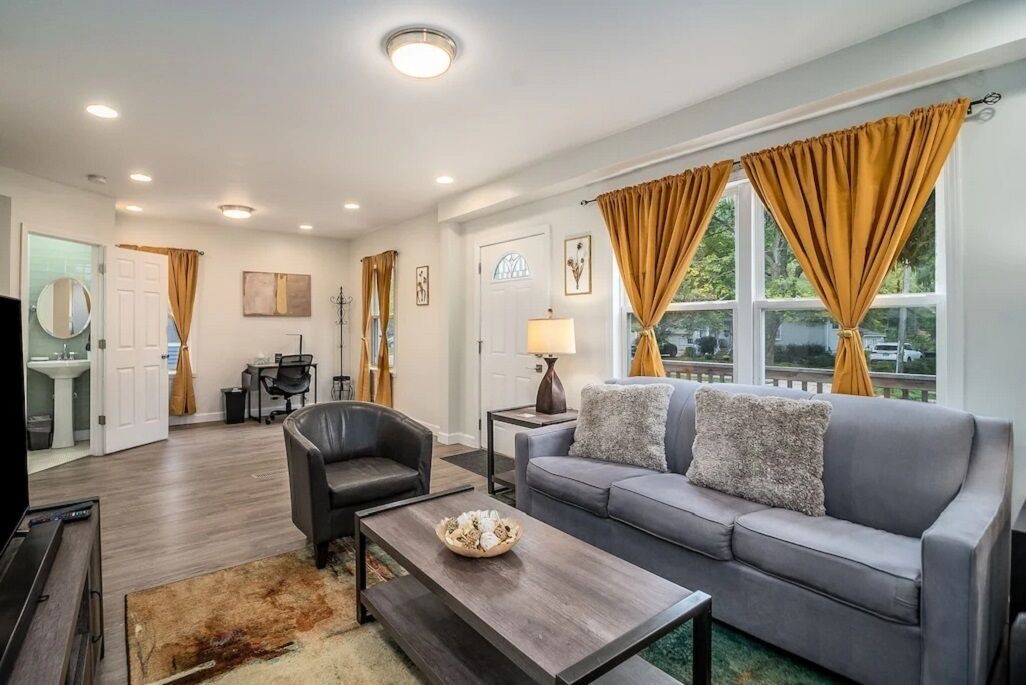 Photo of Livingroom in Villa Park